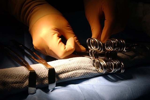 Wat zijn de instrumenten die worden gebruikt voor een operatie?